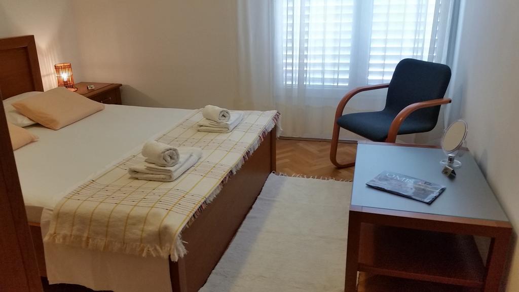 Luno Apartment Omiš Cameră foto