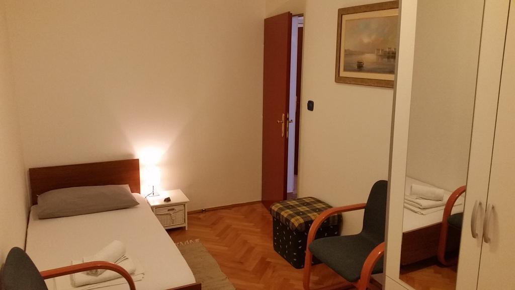 Luno Apartment Omiš Cameră foto