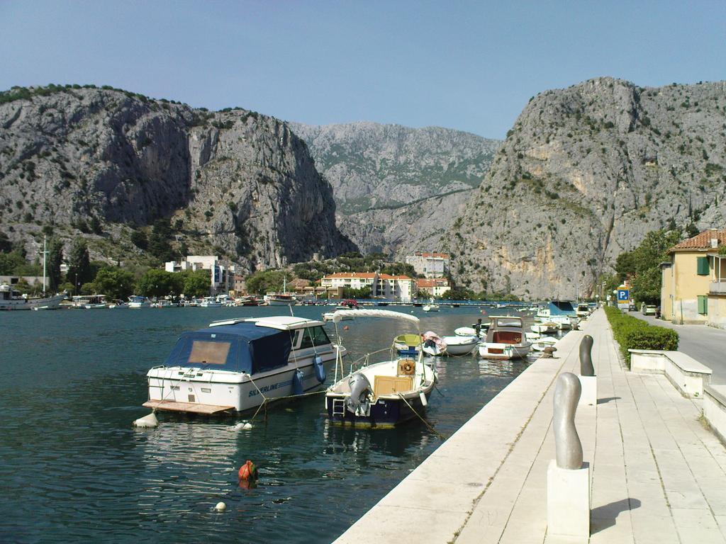 Luno Apartment Omiš Cameră foto